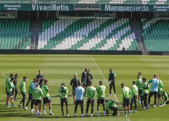 Álex Moreno y Bellerín, bajas
del Betis ante el Atlético