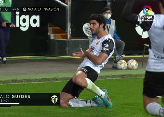 El 'extraño' gol de Guedes que cierra su semana grande
