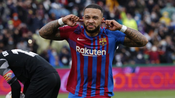 La remontada del Barcelona ante el Elche en imágenes