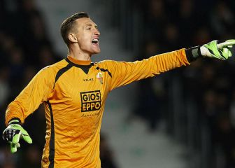 Un viejo conocido del Deportivo y el Elche ficha con 35 años... ¡por el Ajax!