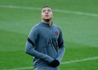Mbappé publica su fotografía admirando el nuevo Bernabéu