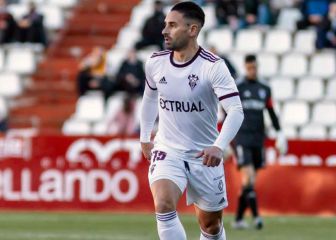 Kike Márquez, entre algodones, entra en la convocatoria para el partido ante el Atlético Baleares