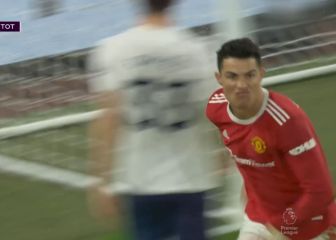 Para poner patas arriba al mundo del fútbol: lo de Cristiano para hacer su hat-trick fue colosal