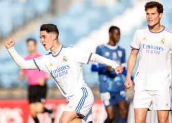 Arribas y Latasa ayudan a Raúl