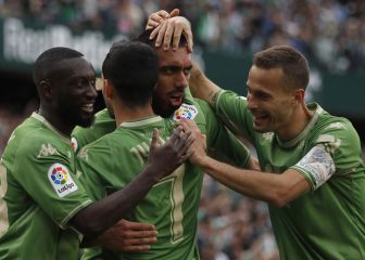 El Betis minimiza al Athletic
y se agarra a la Champions