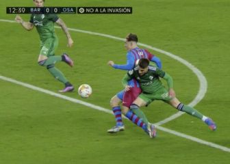 La polémica en el Camp Nou: penalti pitado a Gavi, gol anulado a Piqué...