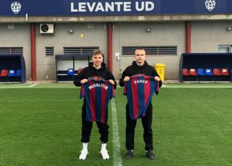 El Levante acoge a dos ucranianos en su escuela