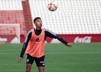 Jeisson Martínez, otra baja por lesión en el Albacete