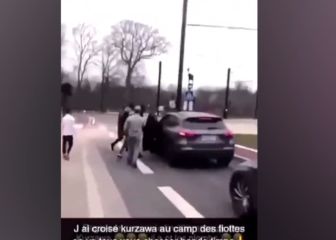 Así está el ambiente en París: fans del PSG 'asaltan' a un jugador en su coche