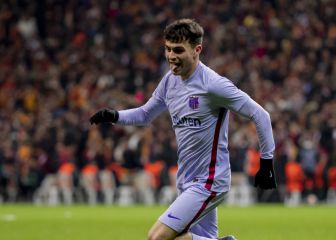 Pedri, el jugador de moda debuta en el Bernabéu