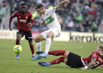 Aprobados y suspensos del Elche:
Los cambios mejoraron, pero no bastaron