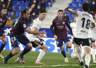 Aprobados y suspensos del Burgos: En Huesca se vio el lado oscuro