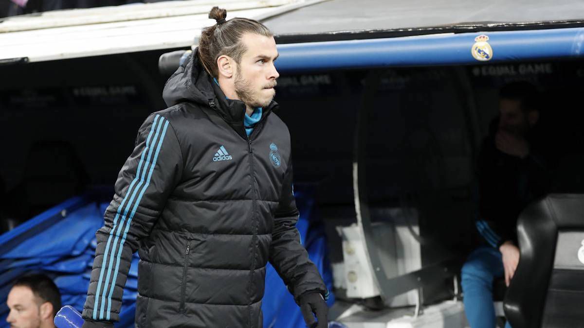 Bale se cae por molestias en la espalda, pero irá con Gales - Vimarsana News