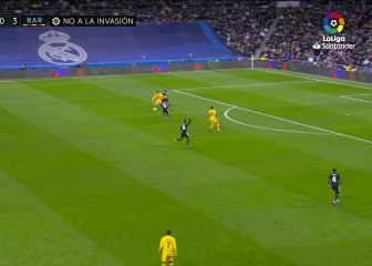 Nunca lo ha de hacer un profesional y menos si vas 0-3 con el Barça en casa: Casemiro...