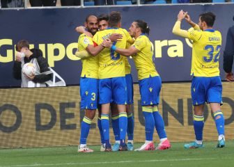 El Cádiz sale del descenso en un momento clave