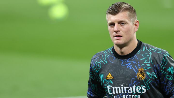 Kroos, en el Clásico: "Me tuvieron que dar 3 puntos en la tibia"
