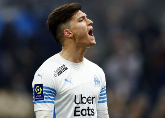 Balerdi, defensa del Olympique Marsella, estará cuatro meses de baja