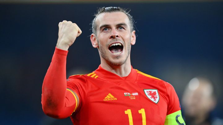 Bale, con Gales a pares