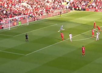 La magia es eterna: el golazo con delicatessen incluida de Rivaldo a sus 49 años en el Barça Leyendas