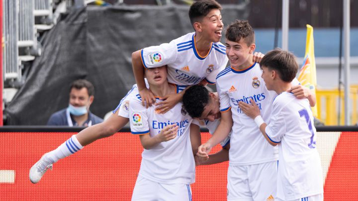 El Real Madrid, tricampeón de LaLiga Promises tras ganar el mini-Clásico