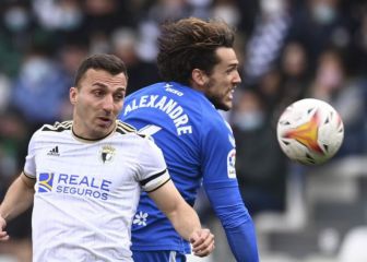 El Burgos mira hacia el Play Off a costa de un Tenerife en dinámica negativa