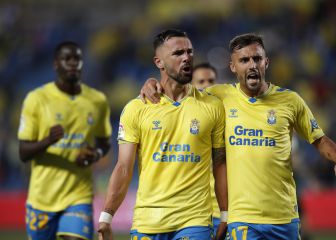 Las Palmas se reconcilia con su afición al son de Viera y Sadiku