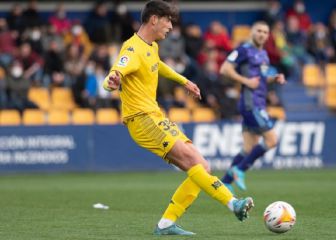 La cantera ilusiona en un año difícil para el Alcorcón