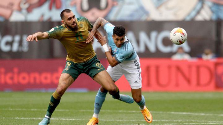 Canales y Borja Iglesias, bajas para recibir a Osasuna
