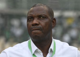 Destituido el seleccionador de Nigeria tras no lograr la clasificación para el Mundial