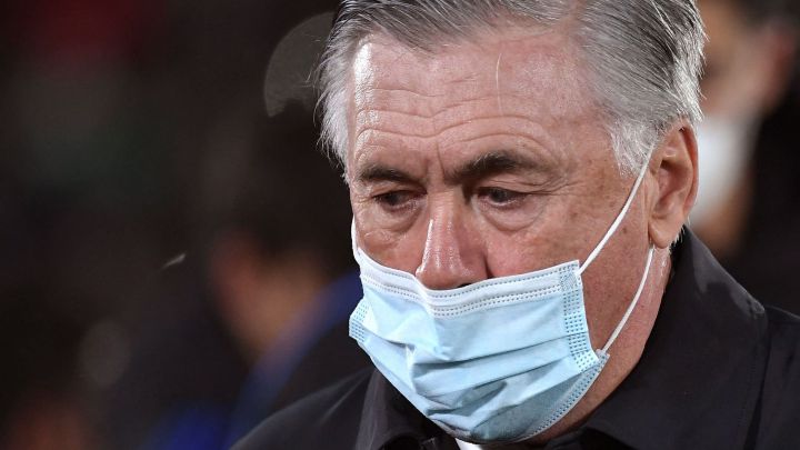 Ancelotti vuelve a dar positivo y se quedará en Madrid