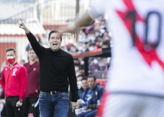 Iraola, indignado con el arbitraje: 