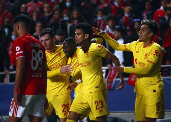 El Liverpool pone un pie en semis