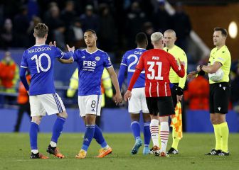 Paz en Leicester y todo abierto para Eindhoven