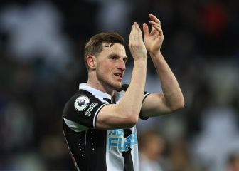 Chris Wood pone la permanencia a tiro