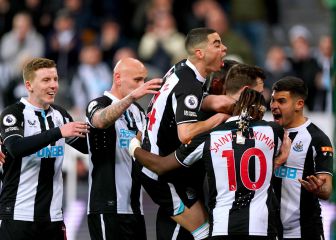 El Newcastle acerca la salvación de penalti ante el Wolves