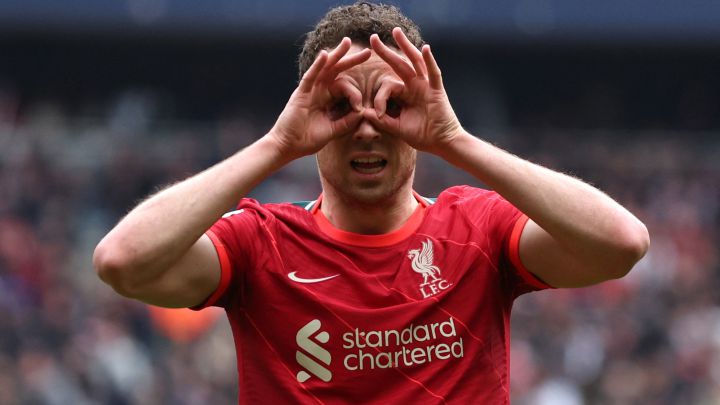 El City mantiene la distancia frente al Liverpool