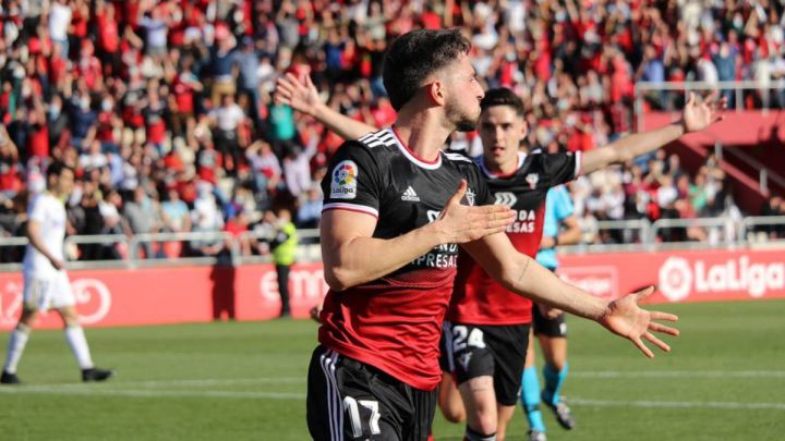 Mirandés - Burgos en directo: LaLiga SmartBank, en vivo