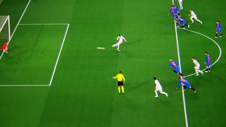"El penalti contra el Barça se tenía que haber repetido"