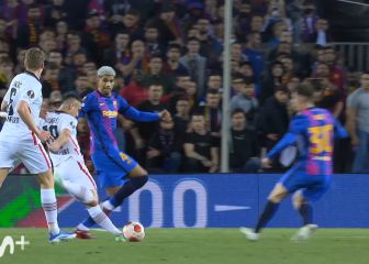Es el mejor gol de lo que va de Europa League: Santos Borré dejó al Camp Nou atónito