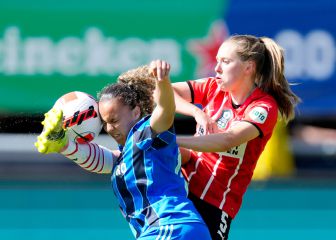 El Ajax femenino sí que consigue alzarse con la Copa