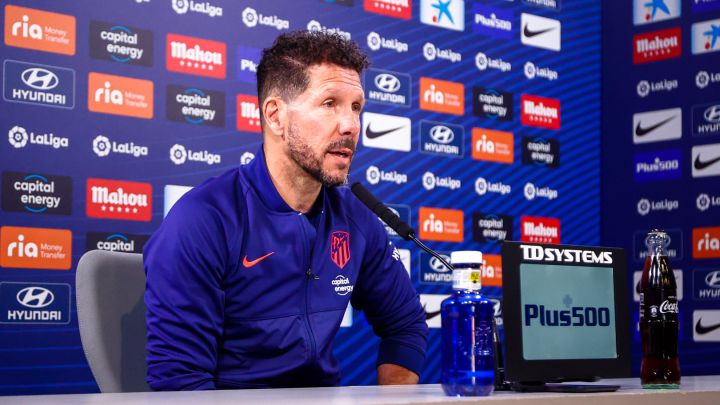 Simeone: “¿Supercopa? Parece que conviene que vayan Barça y Madrid. Tendrán que explicarlo"