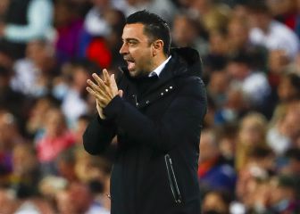 Xavi busca soluciones para levantar un vestuario tocado
