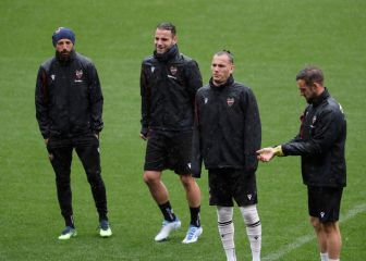 Morales aprieta al Sevilla