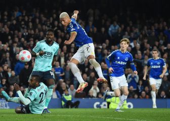 Richarlison puso el empate en el descuento