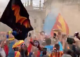 Ambientazo en Sevilla: así se lo pasa la afición che antes de la final de la Copa del Rey