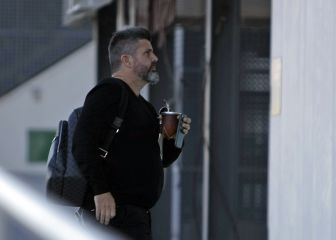 Bragarnik viaja a Liverpool para acercar su proyecto al de los reds