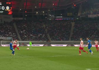 El pepinazo inmisericorde de Angeliño para ser el héroe