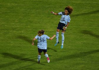 La Rojita presenta credenciales con una genial Vicky López