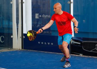 Las imágenes del torneo de pádel benéfico entre leyendas del Atleti y Madrid