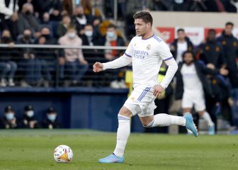 Juega Jovic por sorpresa